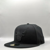 New Era 59Fifty NBA Chicago Bulls Black on Black