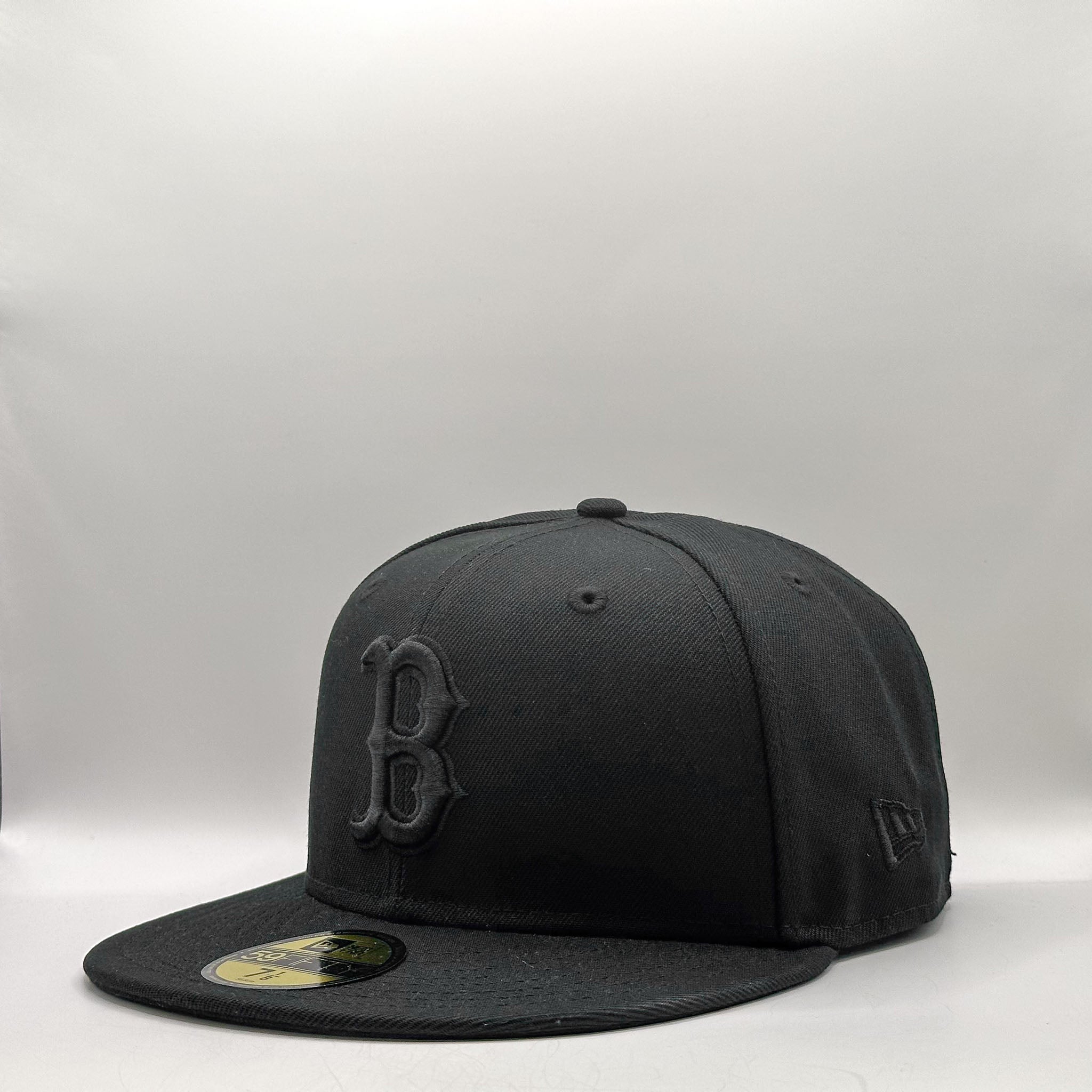 New Era 59Fifty MLB Boston Red Sox Black on Black