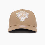 Mitchell & Ness NBA Oat Pro Pinch New York Knicks Irish Cream