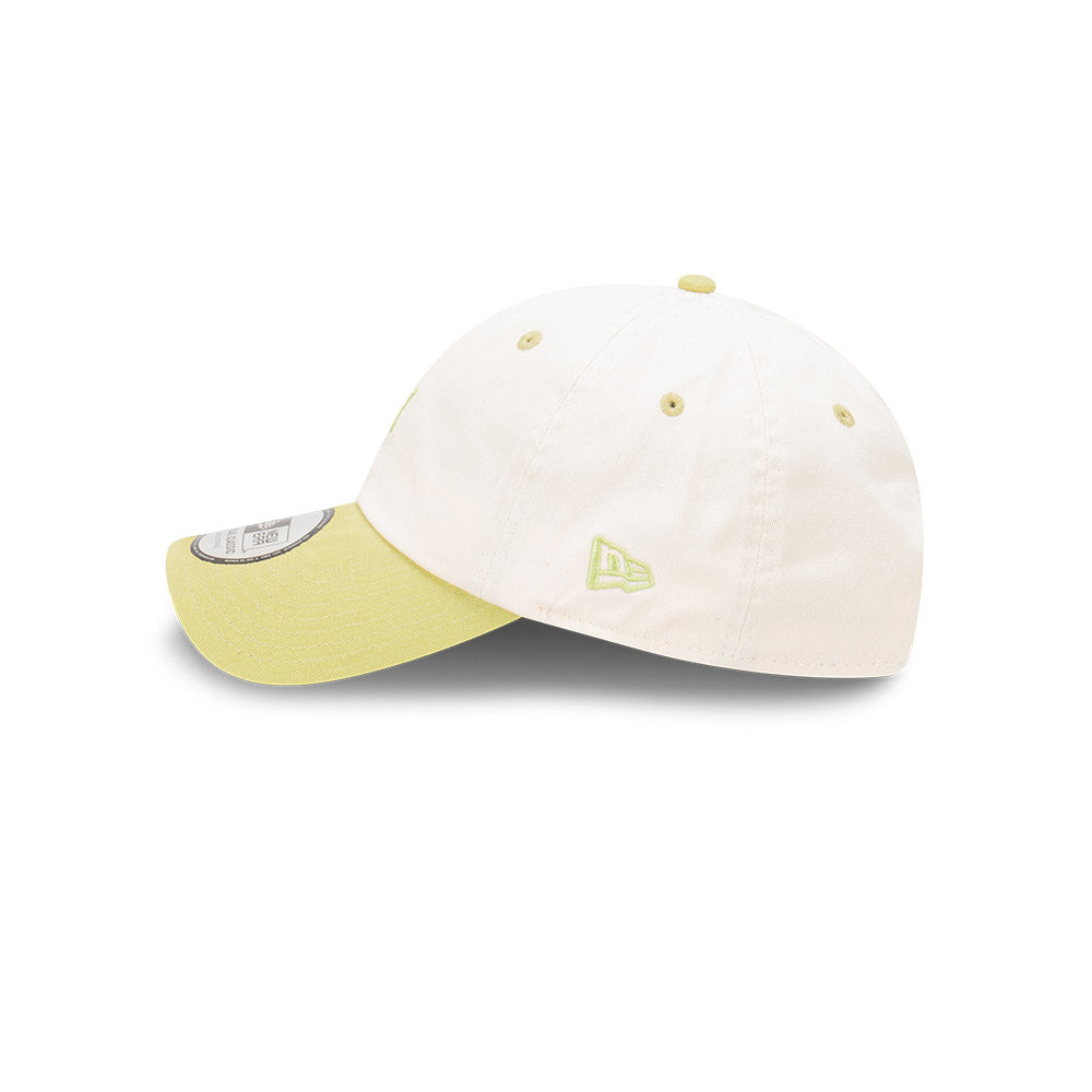 New Era Casual Classic MLB 2-Tone Mini Chainstitch New York Yankees Wine Cork Bay Leaf