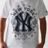 New Era MLB Paisley Oversized Tee New York Yankees White