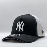New Era 9Forty A-Frame Trucker MLB New York Yankees Black