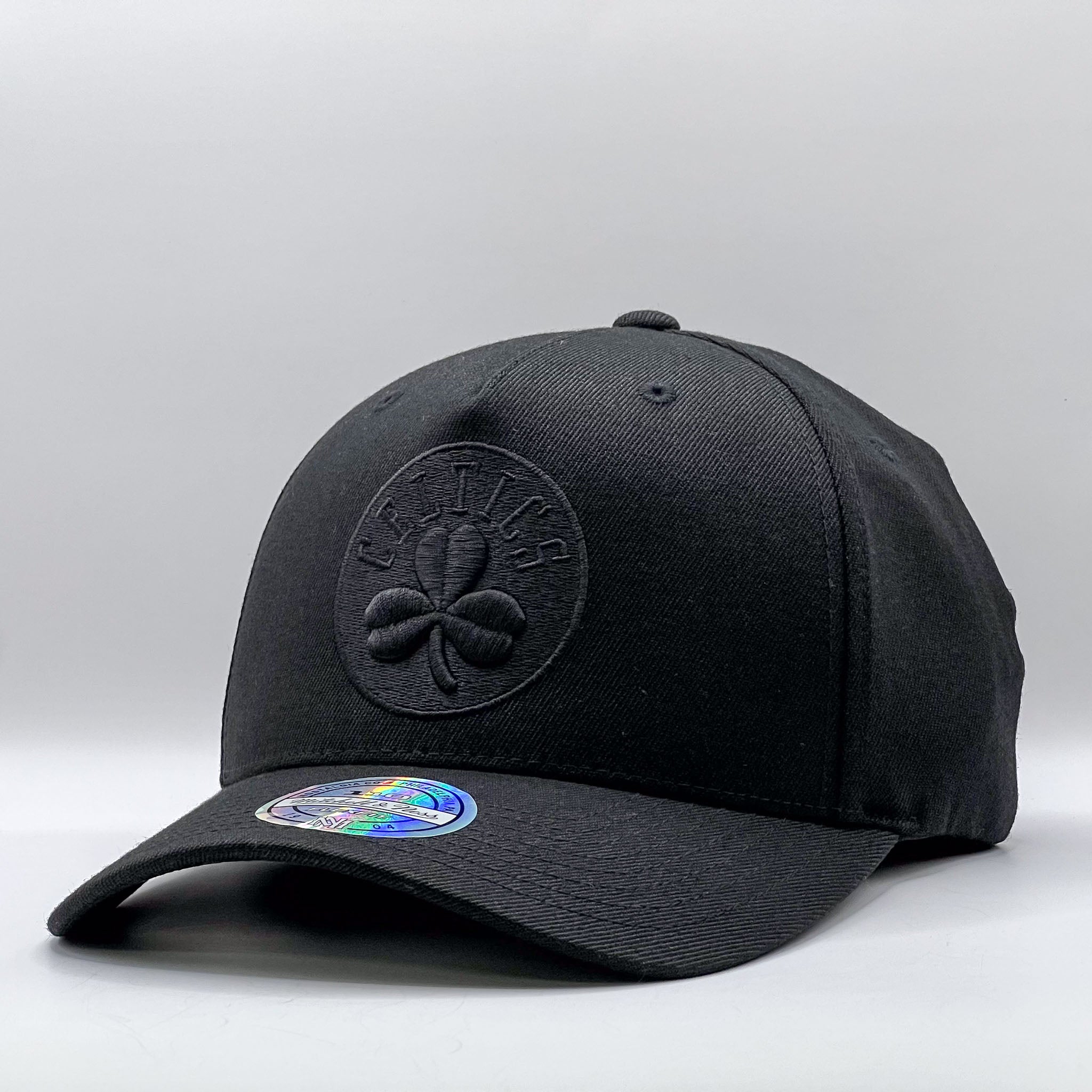 Mitchell & Ness NBA Flexfit 110 Black On Black Boston Celtics