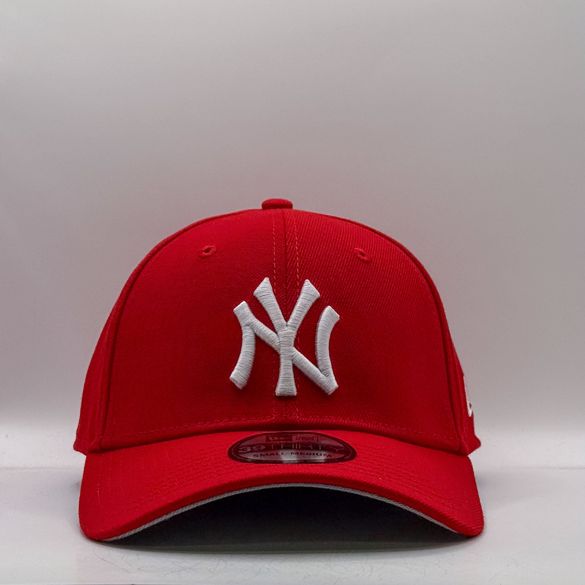 New Era 39Thirty MLB Classic New York Yankees Scarlet