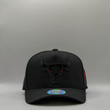 Mitchell & Ness NBA Flexfit 110 1996 Chicago Bulls Championship Game Day Black