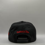 Mitchell & Ness NBA Flexfit 110 1996 Chicago Bulls Championship Game Day Black