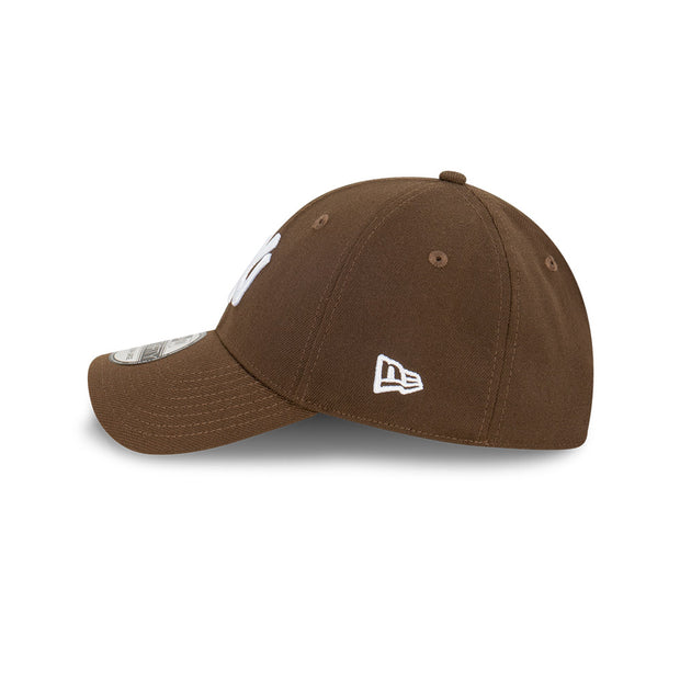 New Era 39Thirty Stretch Fit MLB Earth Tones New York Yankees Walnut