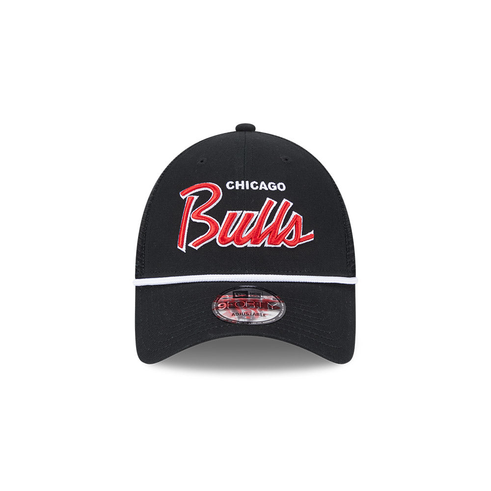 New Era 9Forty Trucker NBA Team Script Chicago Bulls Black