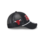 New Era 9Forty Trucker NBA Team Script Chicago Bulls Black