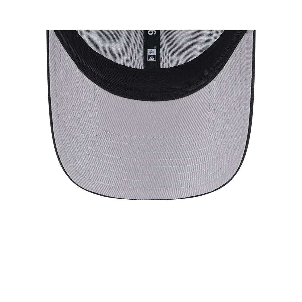 New Era 9Forty Trucker NBA Team Script Chicago Bulls Black
