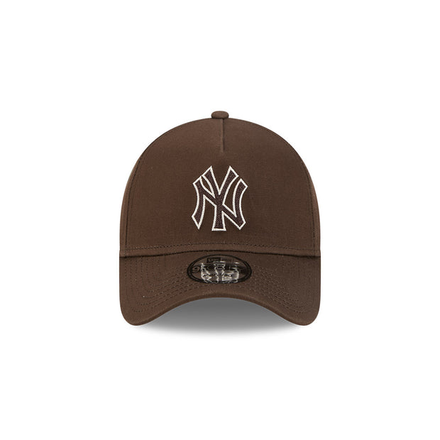 New Era 9Forty A-Frame MLB Earth Tonal Chainstitch New York Yankees Walnut