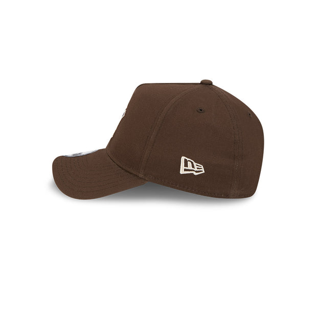 New Era 9Forty A-Frame MLB Earth Tonal Chainstitch New York Yankees Walnut
