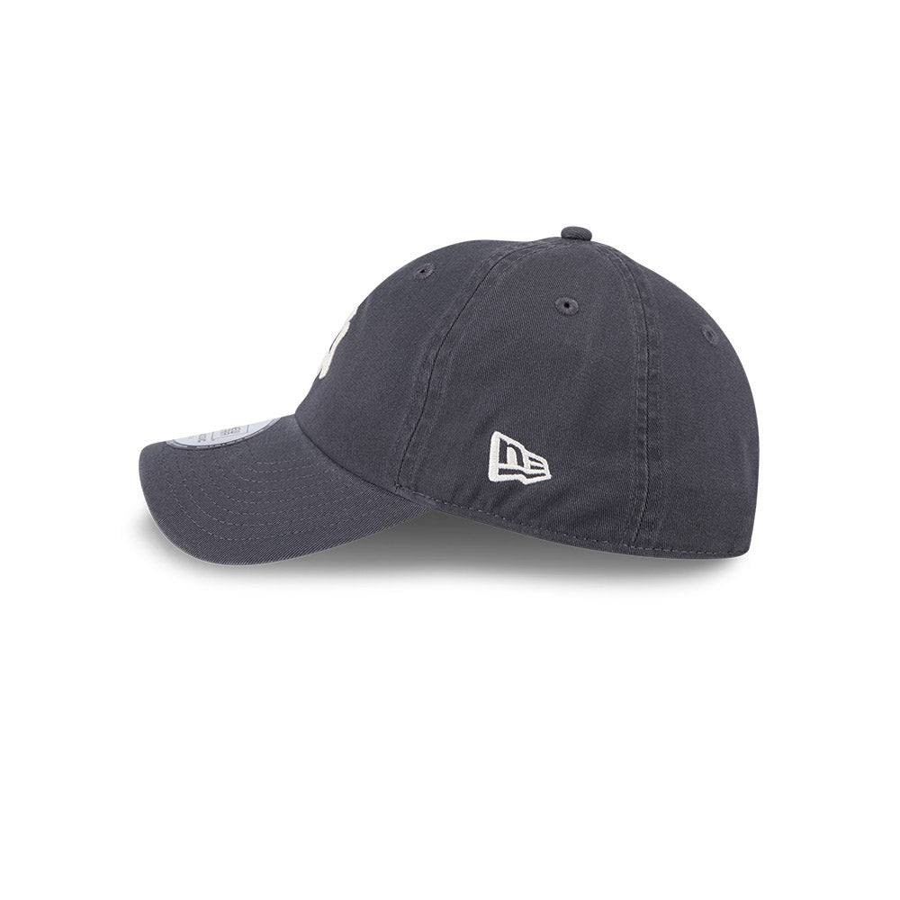 New Era Casual Classic MLB Neutral Chainstitch New York Yankees Graphite