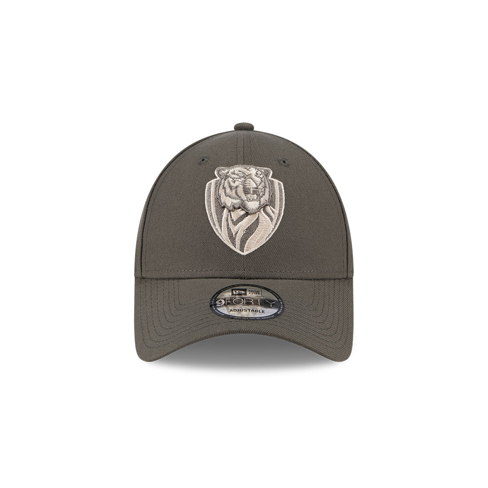 New Era 9Forty AFL 2025 Dusty Charcoal Richmond Tigers
