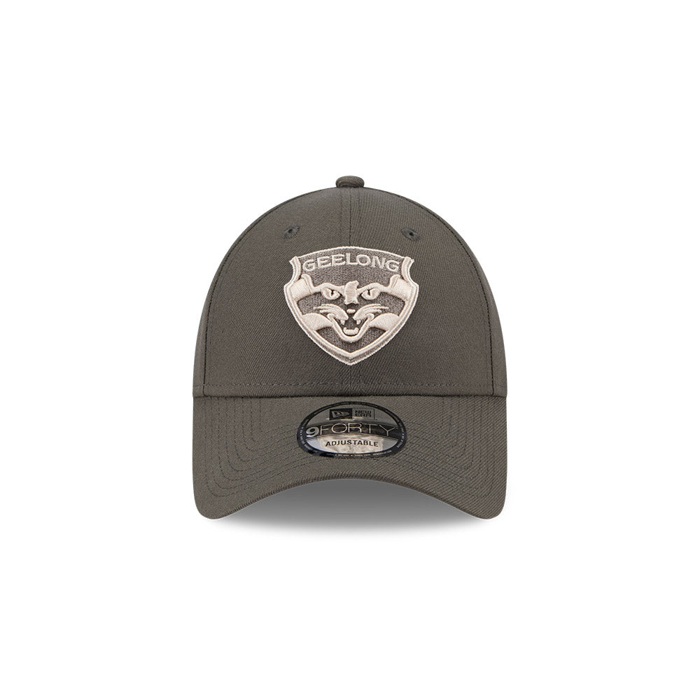 New Era 9Forty AFL 2025 Dusty Charcoal Geelong Cats