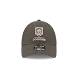 New Era 9Forty AFL 2025 Dusty Charcoal Freemantle Dockers