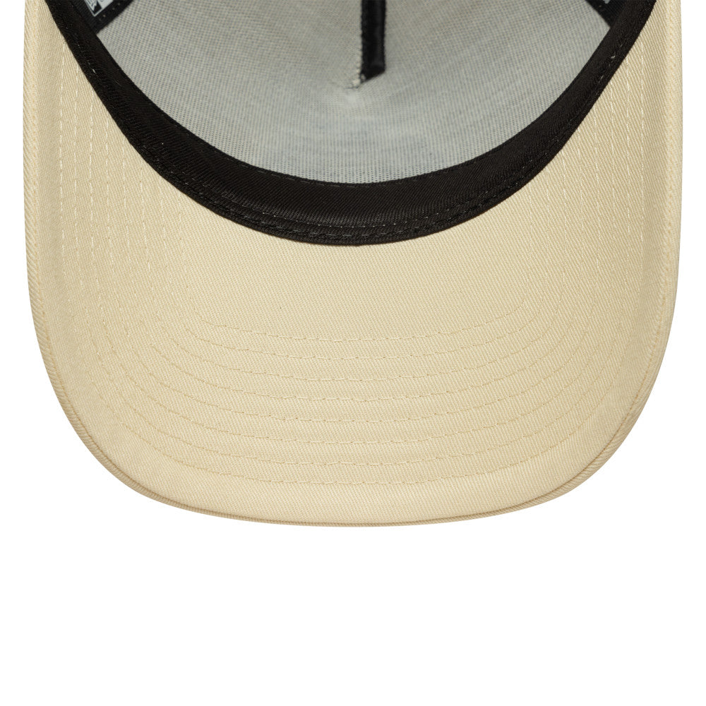 New Era 9Forty E-Frame Trucker EPL Seasonal Newcastle United FC Light Beige