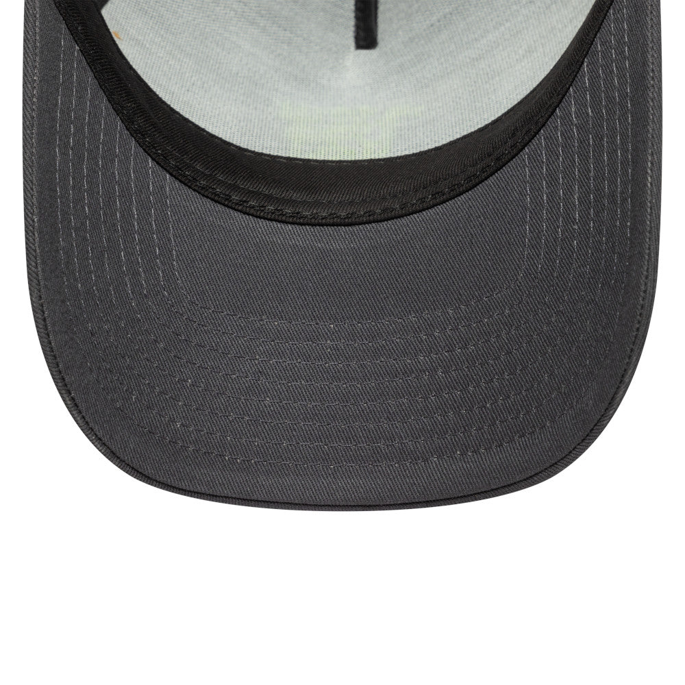 New Era 9Forty E-Frame Trucker EPL Seasonal Manchester United FC Graphite