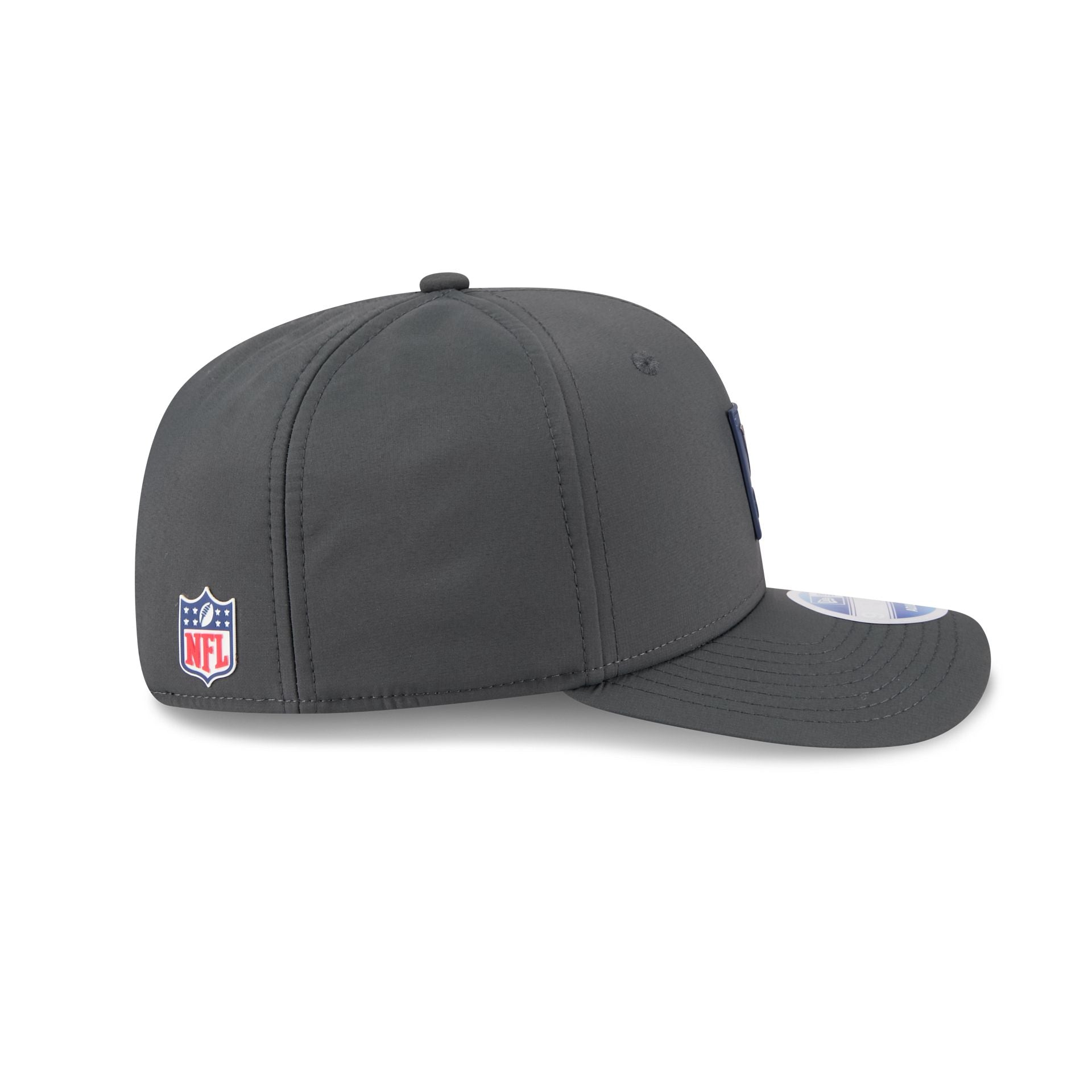 New Era 9Seventy NFL 2025 Sideline Cold Weather Tennessee Titans