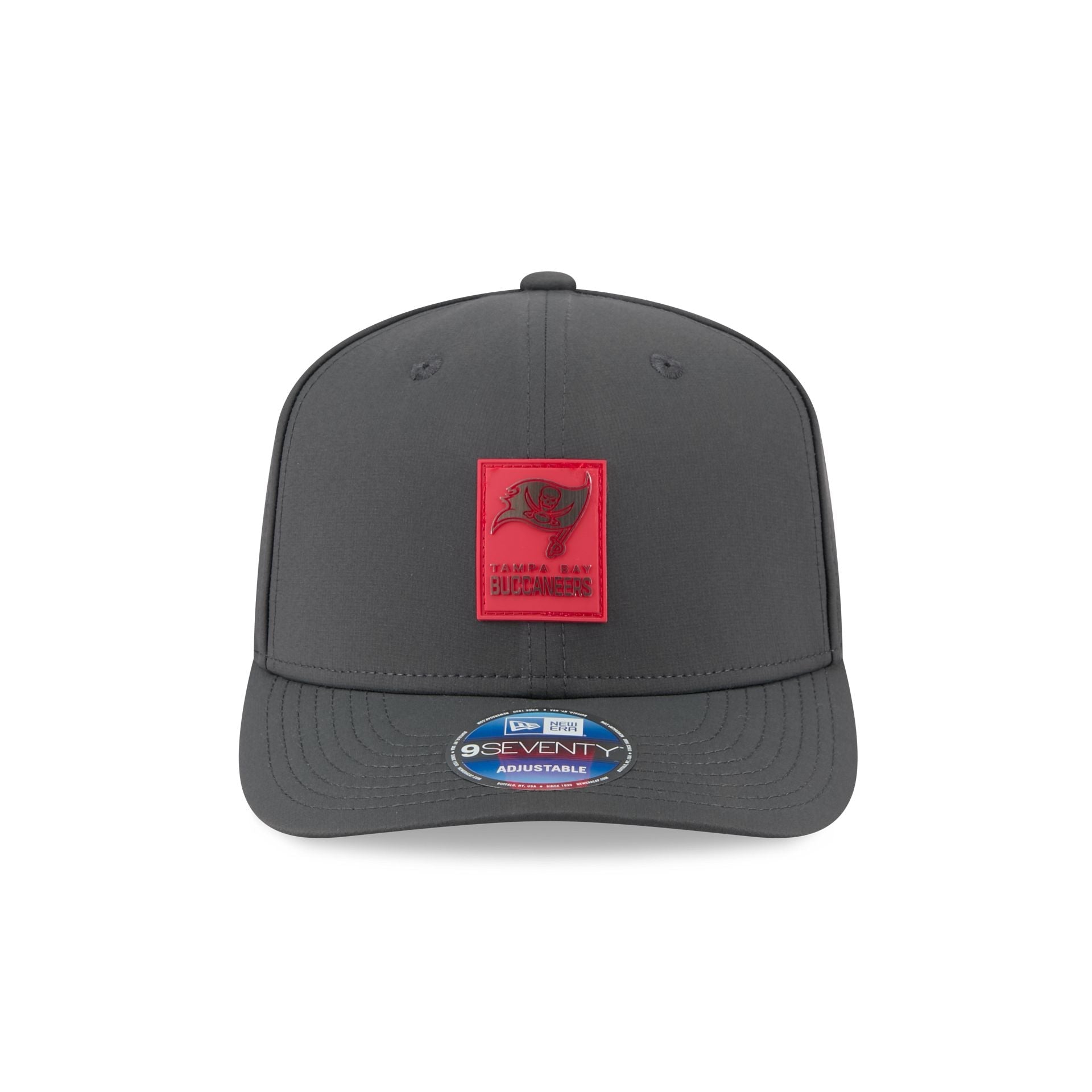 New Era 9Seventy NFL 2025 Sideline Cold Weather Tampa Bay Buccaneers
