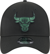 New Era 39Thirty NBA Black Cilantro Chicago Bulls
