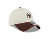 New Era 9Twenty MLB 2 Tone Snow Wash New York Yankees Burnt Wood