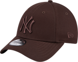 New Era Youth 9Forty MLB Seasonal Tonal New York Yankees Burnt Wood
