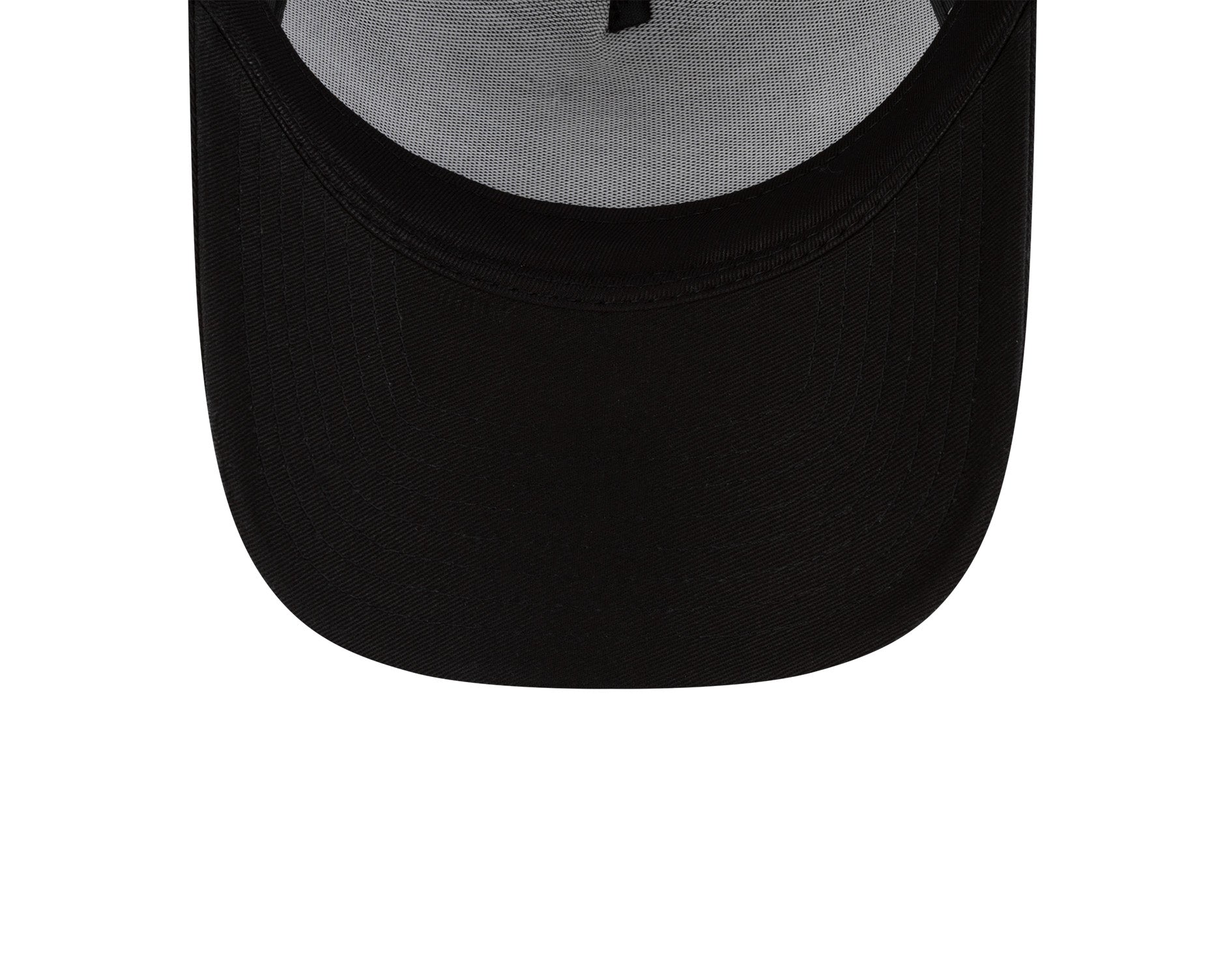 New Era 9Forty Trucker EPL Liverpool Black on Black