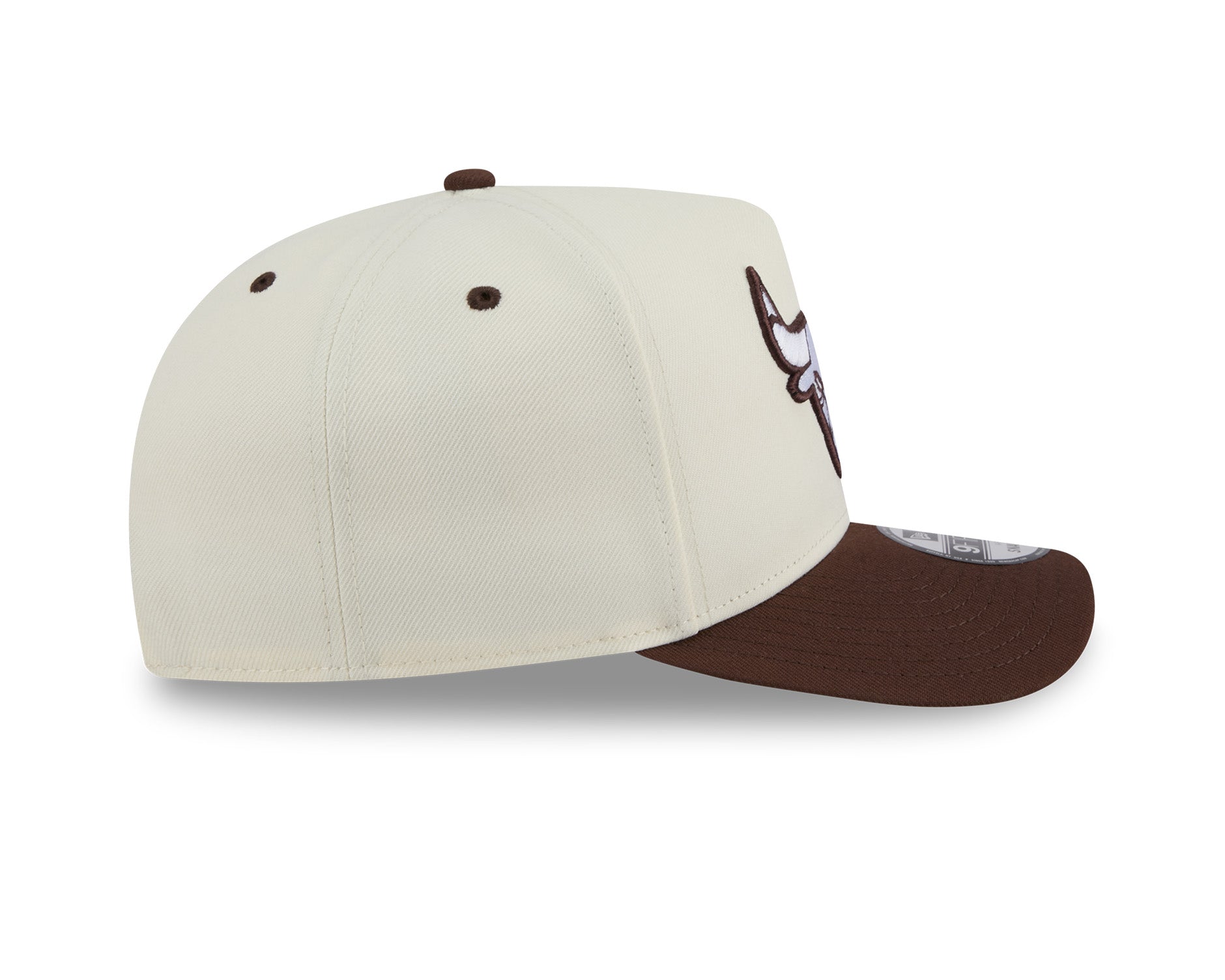 New Era 9Fifty A-Frame Chocolate Egg NBA Chicago Bulls White/Chocolate