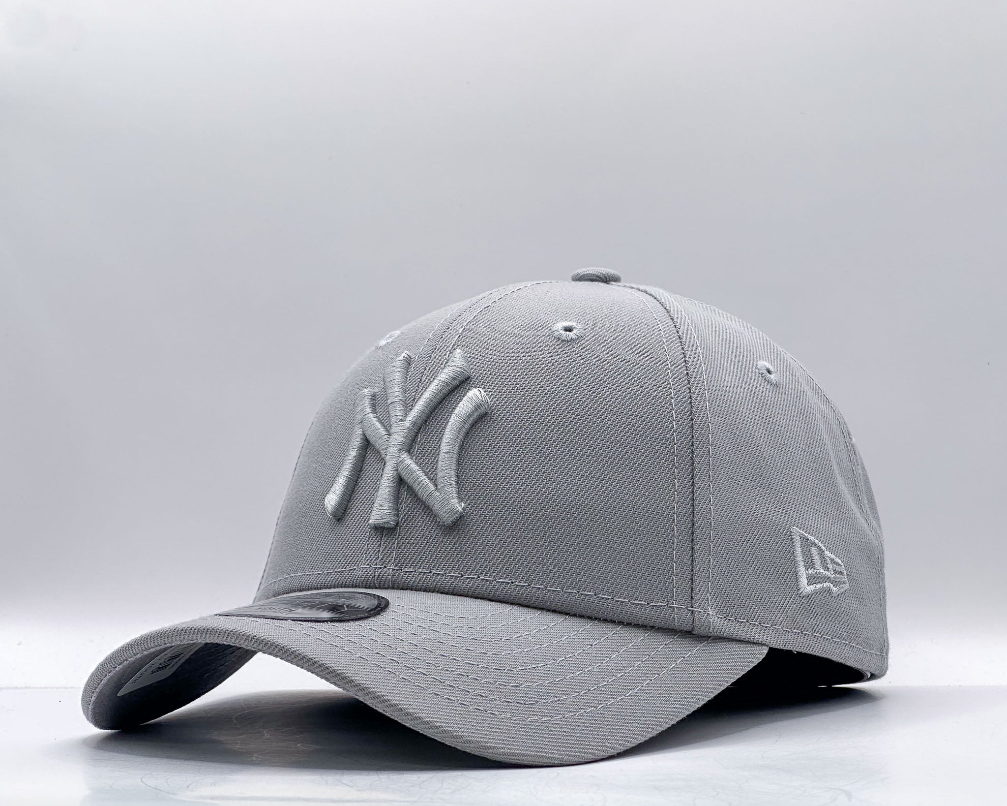New Era Youth 9Forty MLB New York Yankees Grey Tonal