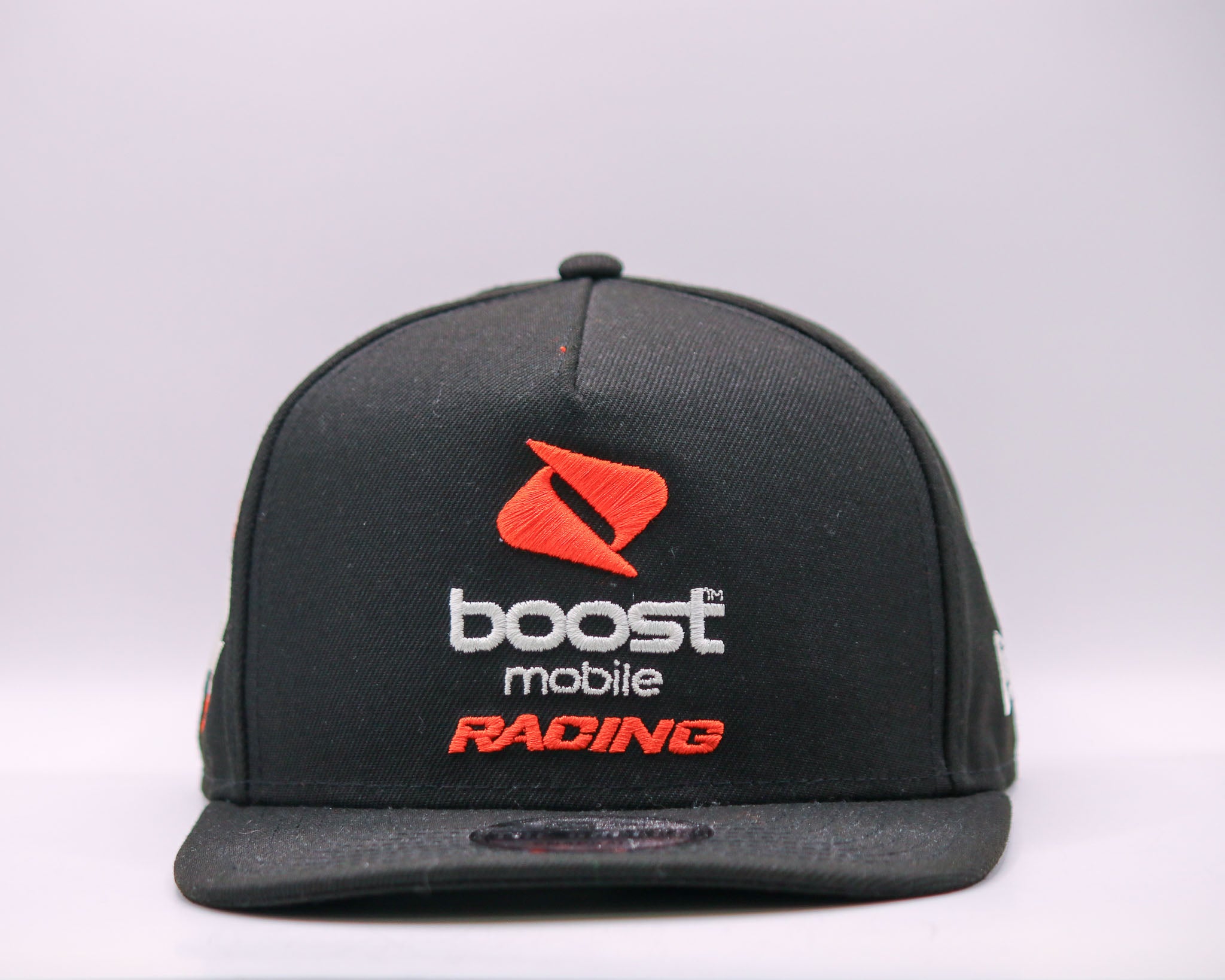New Era Golfer V8 SuperCars Boost Mobile Racing Black