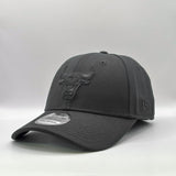 New Era 39Thirty NBA Chicago Bulls Black On Black