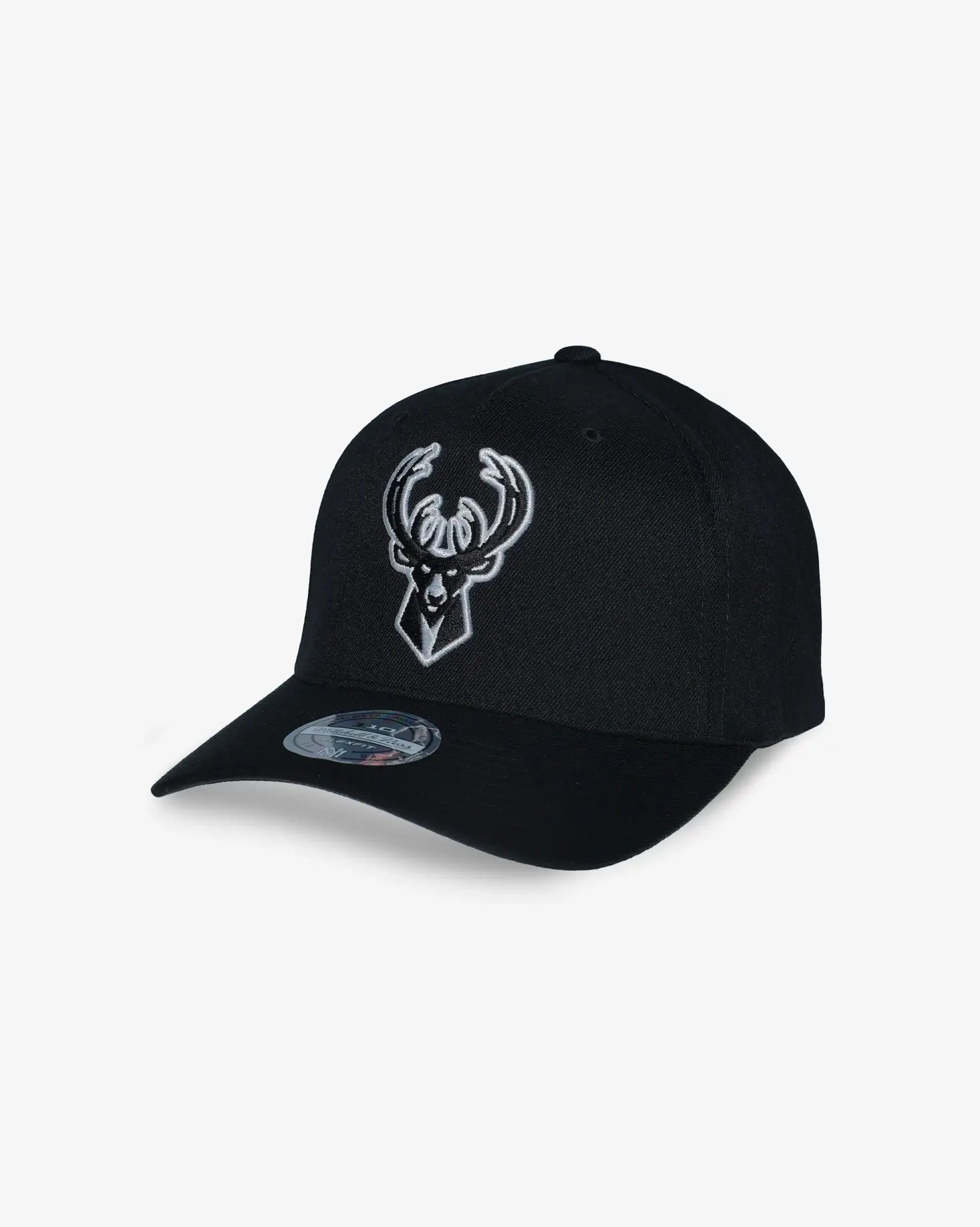 Mitchell & Ness NBA Flexfit 110 Black and White Milwaukee Bucks