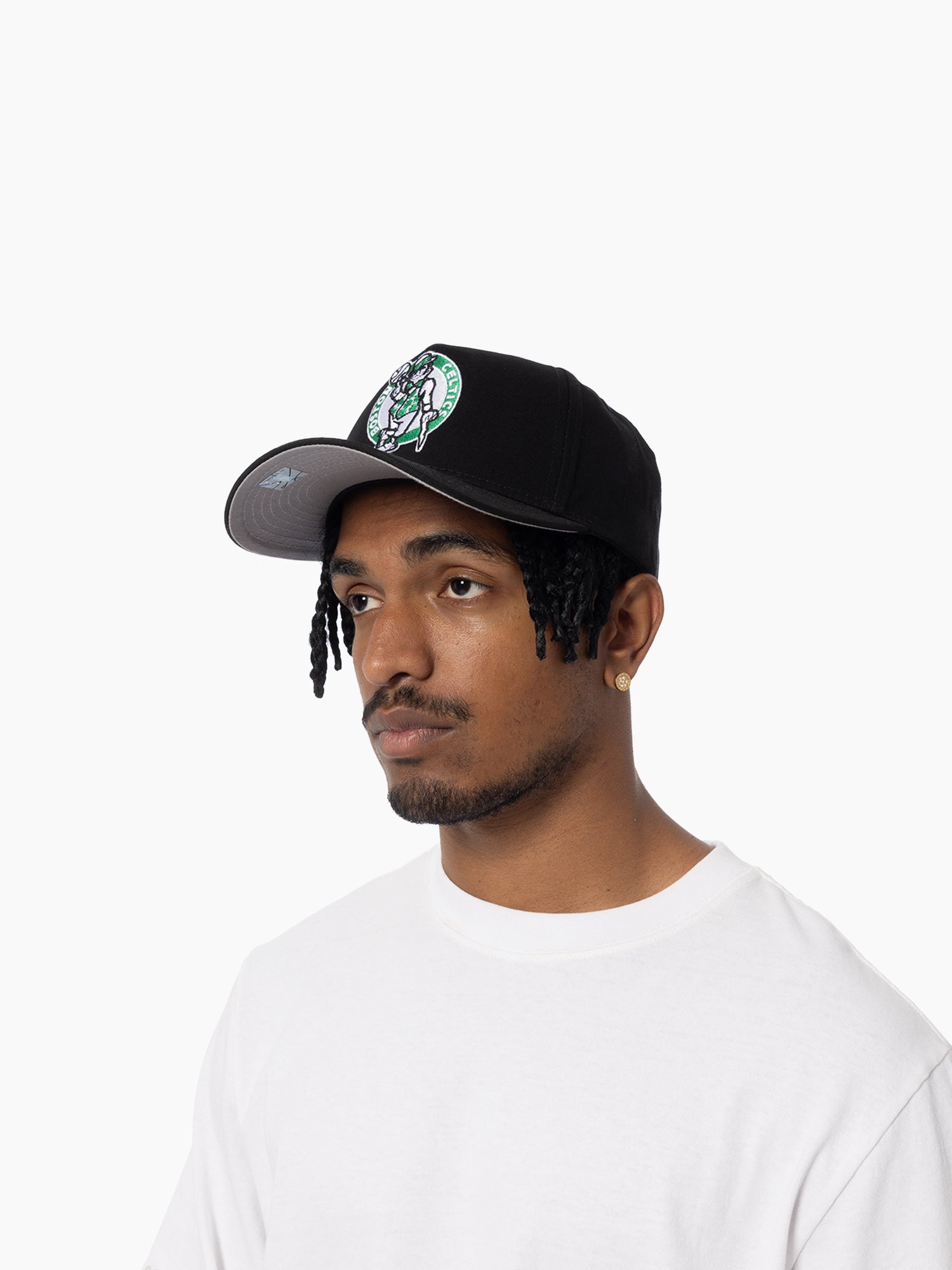 Mitchell & Ness NBA Evergreen Pro Pinch Boston Celtics Black