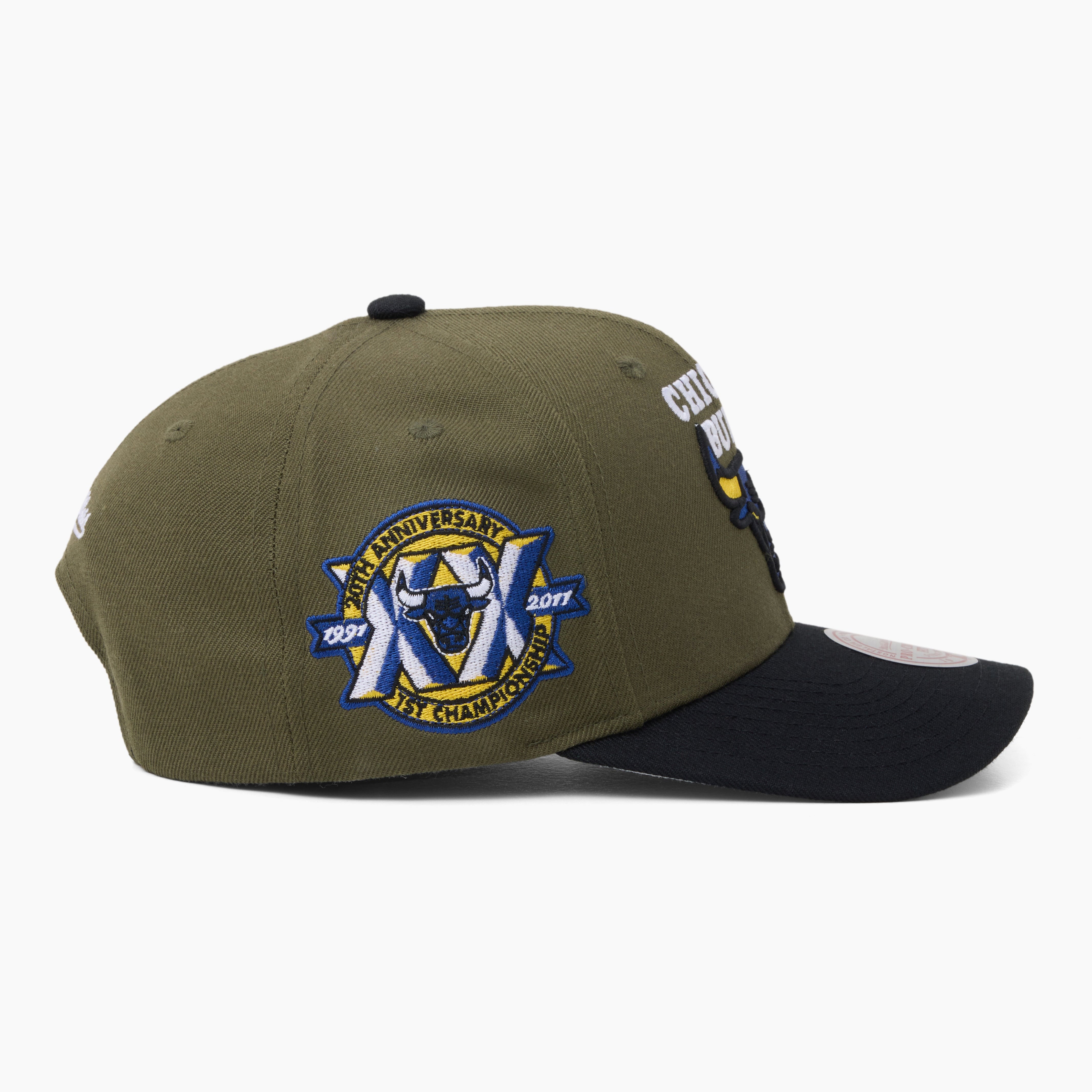 Mitchell & Ness NBA Future Utility Pro Crown Chicago Bulls Olive/Black