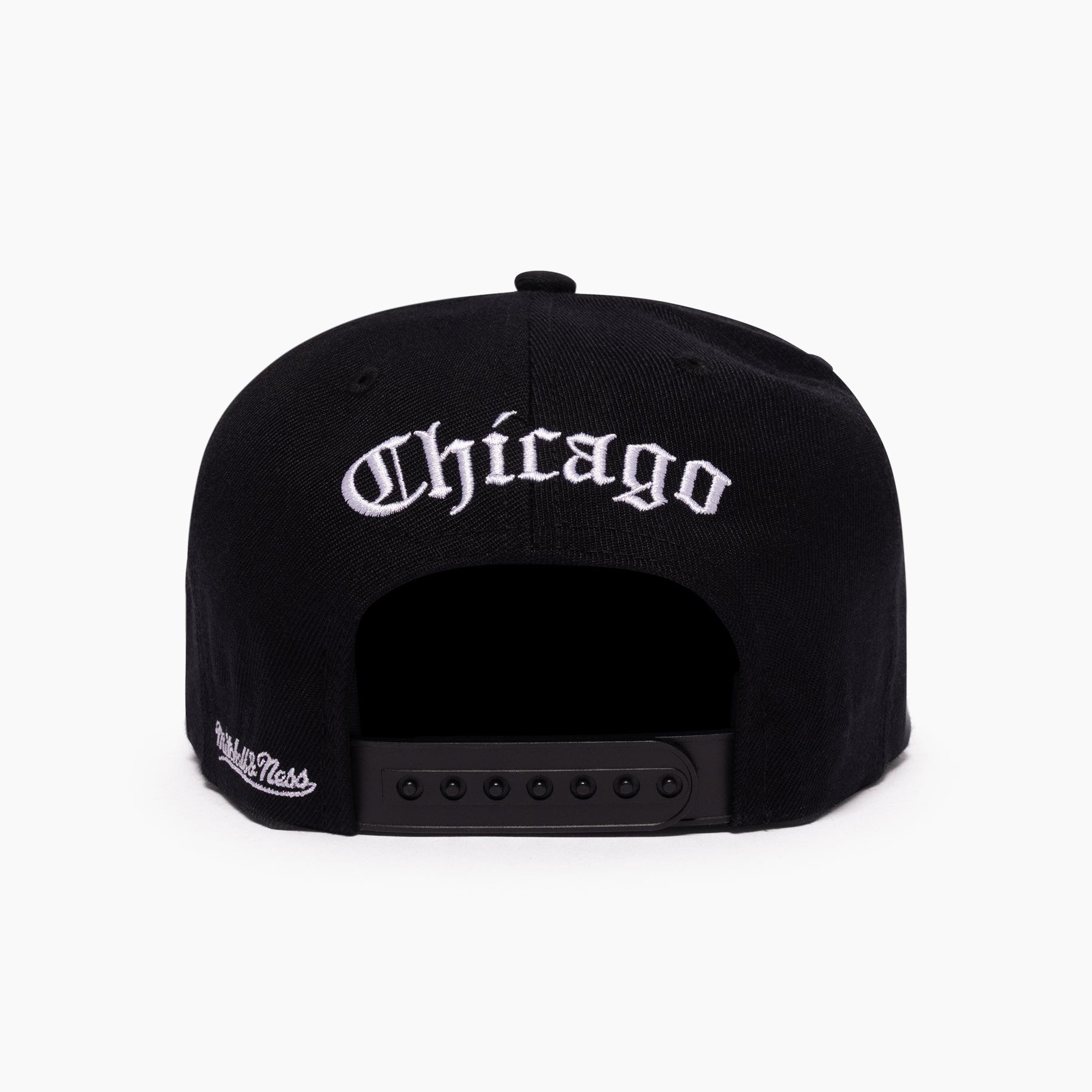 Mitchell & Ness NBA Blackletter Monogram Pro Pinch Chicago Bulls