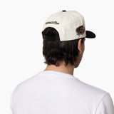 Mitchell & Ness NBA Pro Pinch Champions Chicago Bulls White Cream Black