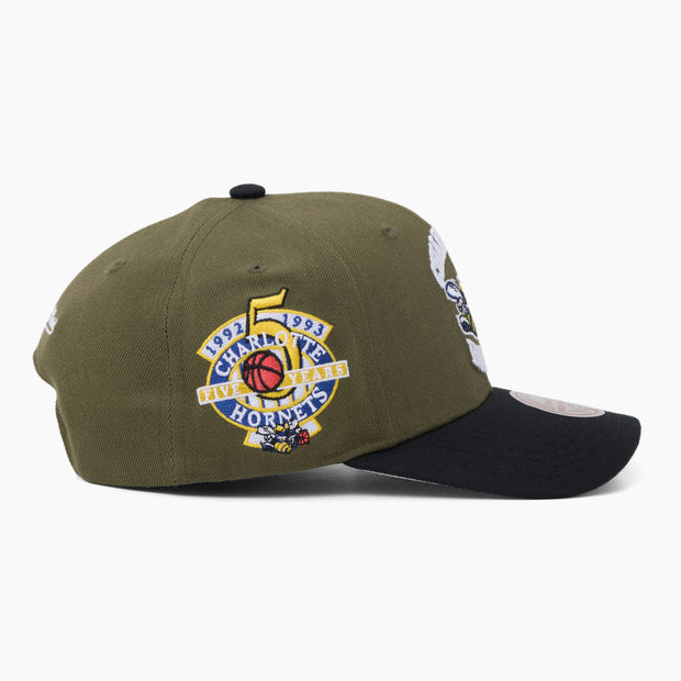 Mitchell & Ness NBA Future Utility Pro Crown Charlotte Hornets Olive/Black