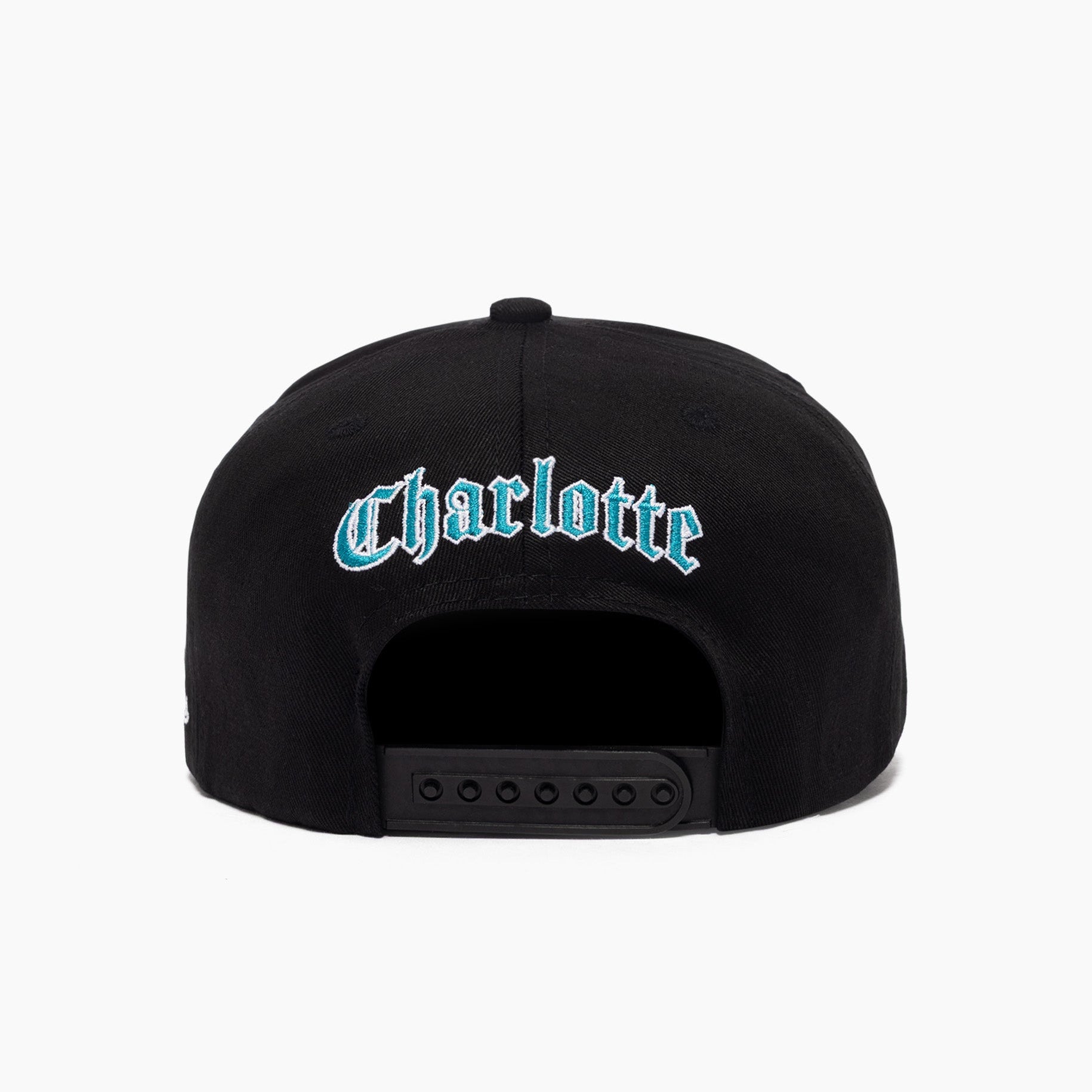 Mitchell & Ness NBA Old English Pro Pinch Charlotte Hornets Black