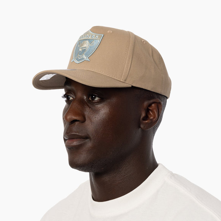 Mitchell & Ness NFL Seasonal Core Las Vegas Raiders Khaki