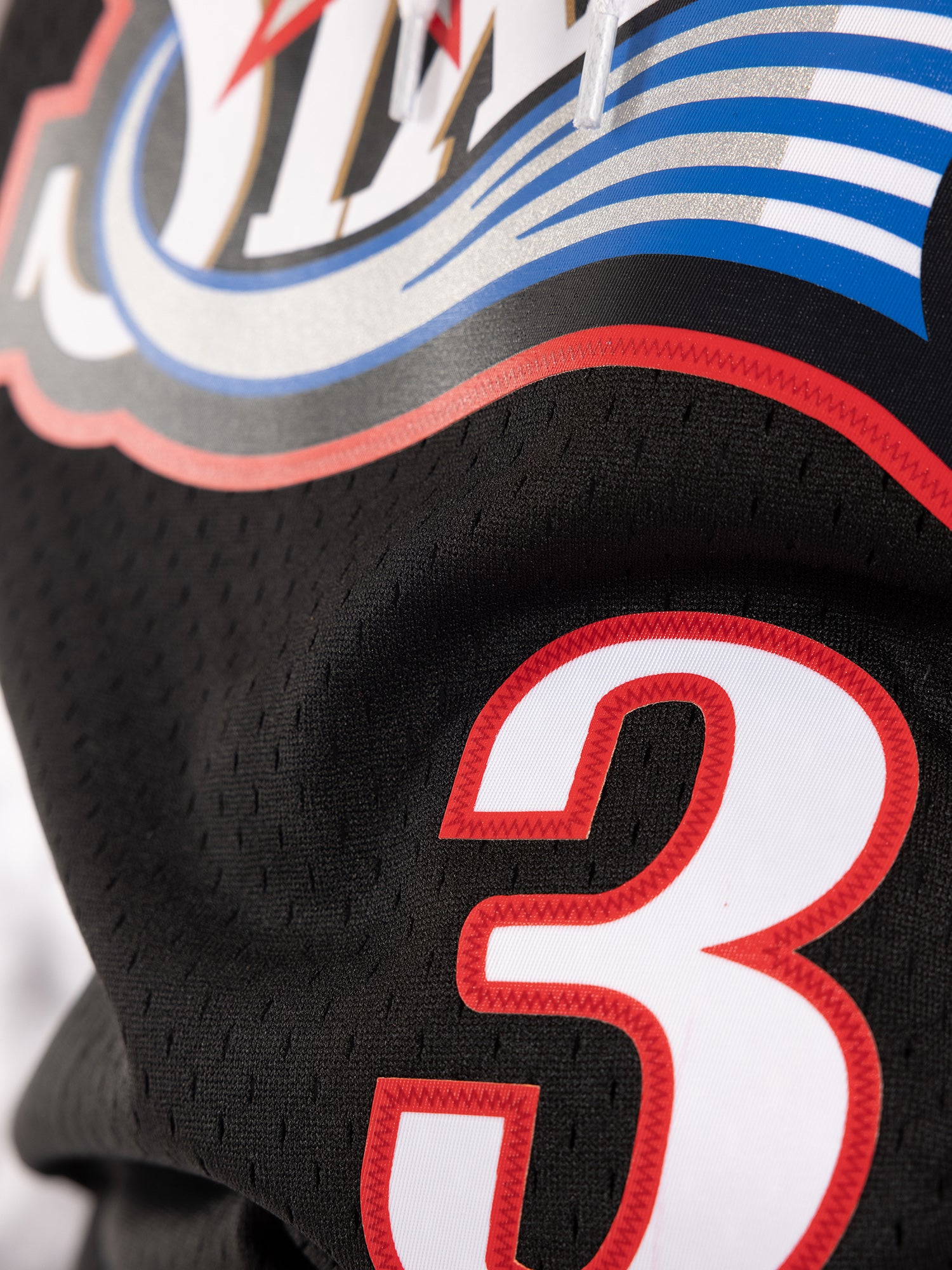 Mitchell & Ness NBA Swingman Jersey Philadelphia 76ers Allen Iverson #3 97-98 Black