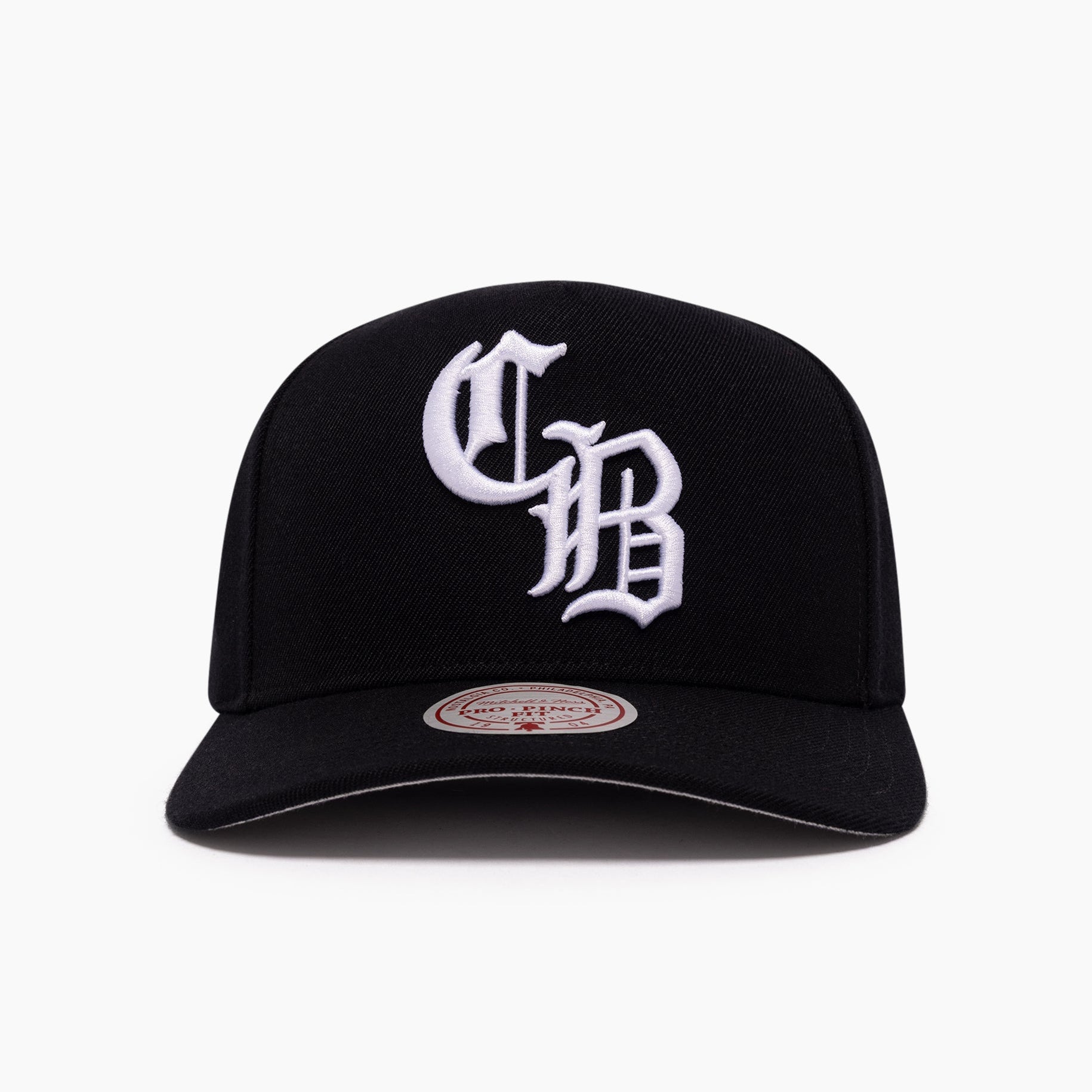 Mitchell & Ness NBA Blackletter Monogram Pro Pinch Chicago Bulls
