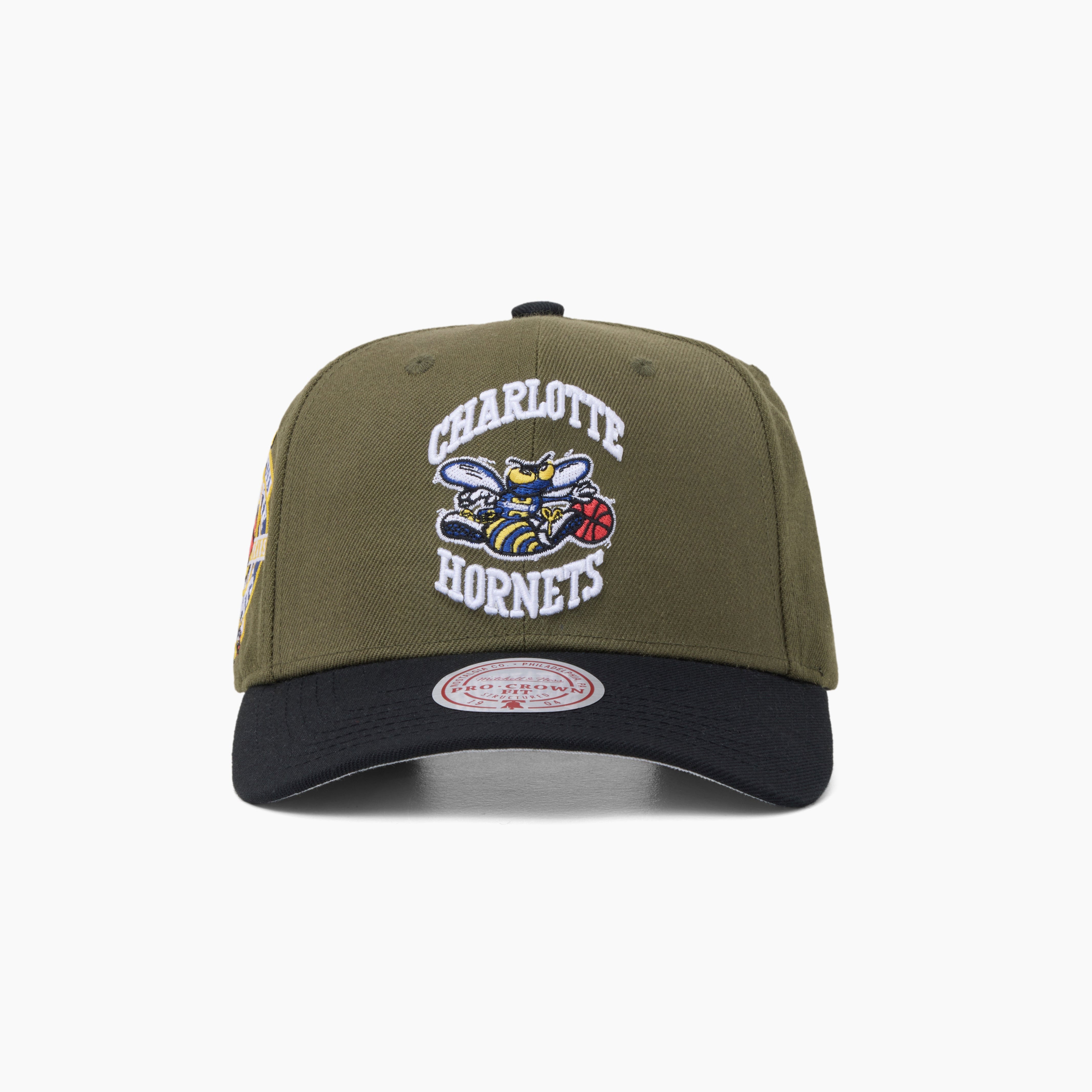 Mitchell & Ness NBA Future Utility Pro Crown Charlotte Hornets Olive/Black