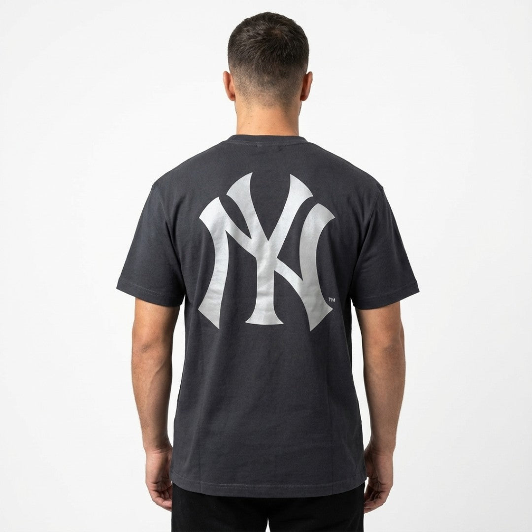 Majestic MLB Everteam Logo Tee New York Yankees Washed Black