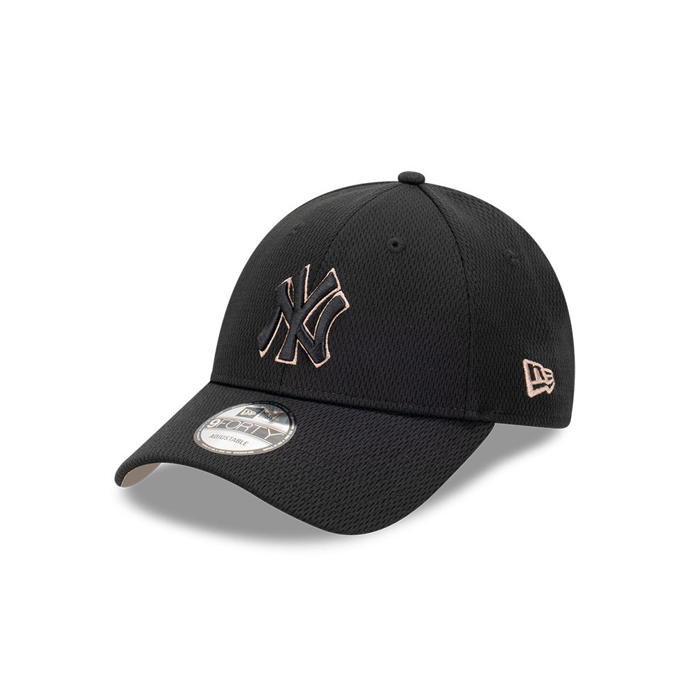 New Era 9Forty Clothstrap MLB Dashmark Seasonal New York Yankees Ash Brown