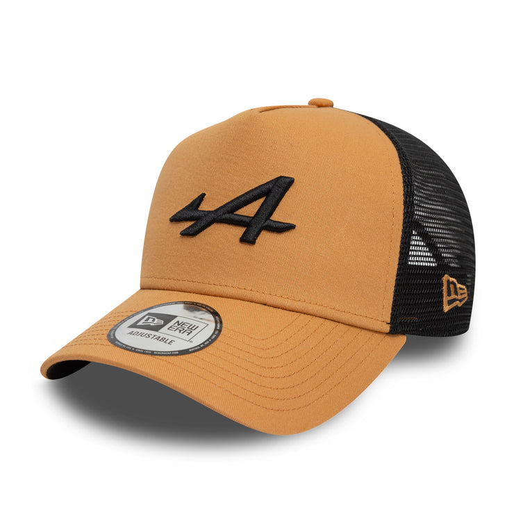 New Era 9Forty E-Frame Trucker F1 Alpine Renault Racing Seasonal Dark Beige