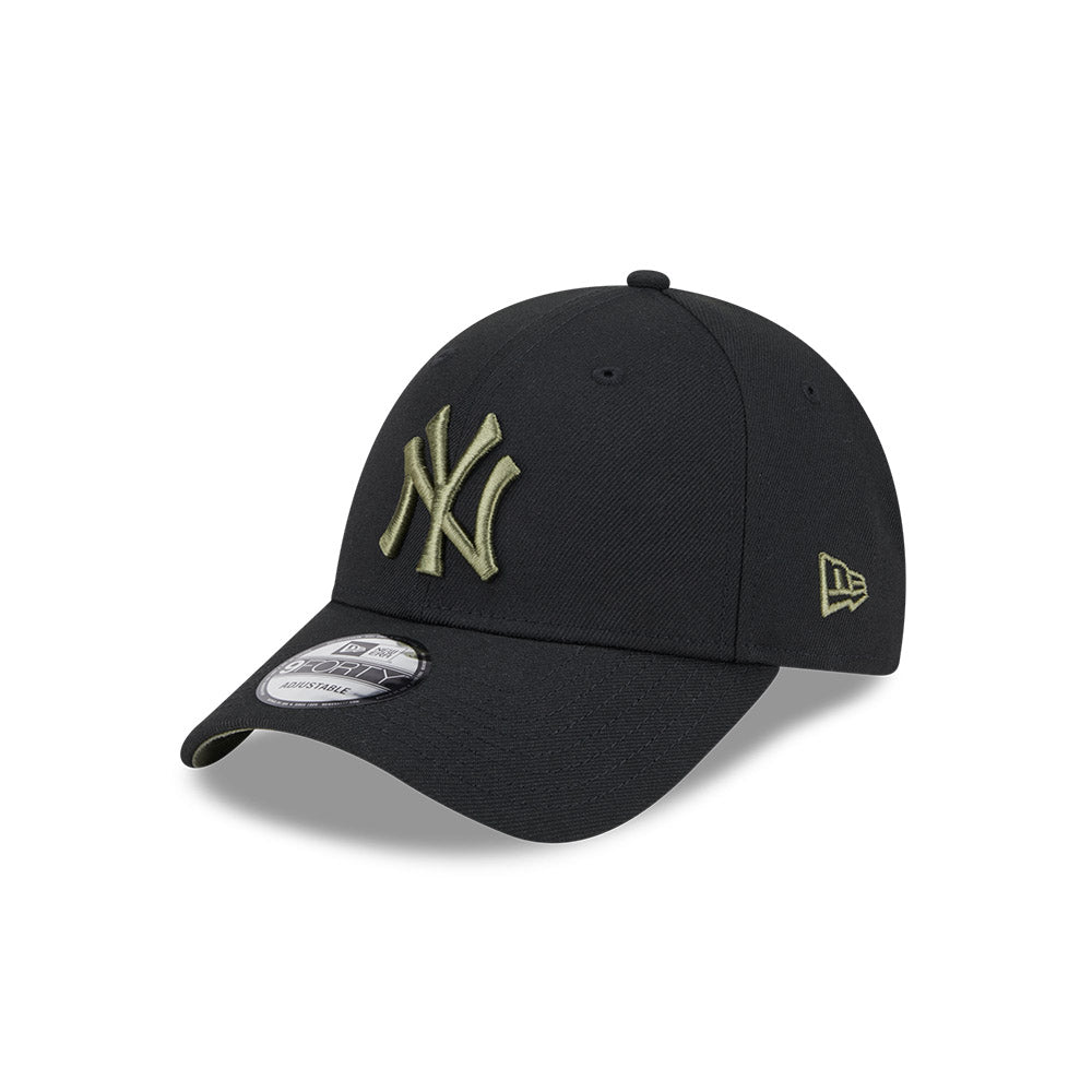 New Era 9Forty Strapback MLB Seasonal New York Yankees Black Olive