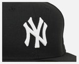 New Era 59Fifty MLB New York Yankees Black White Glow in Dark