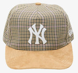 New Era Golfer MLB Plaid Suede New York Yankees Light Beige