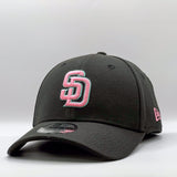 New Era 39Thirty MLB San Diego Padres Black Pink Mint